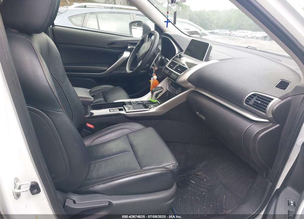 2019 MITSUBISHI ECLIPSE CROSS VIN: JA4AT5AA4KZ020549