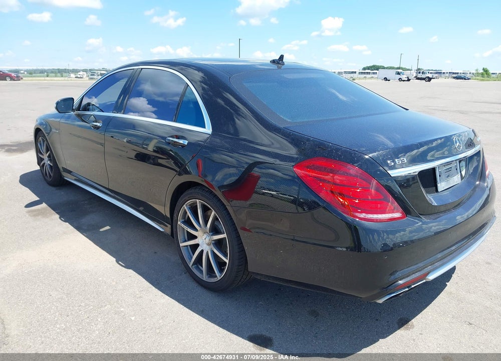 2015 MERCEDES-BENZ S CLASS VIN: WDDUG7JB4FA096133