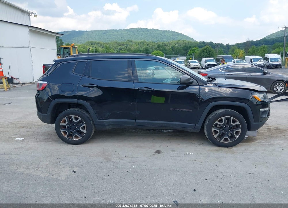 2018 JEEP COMPASS VIN: 3C4NJDDB1JT451464