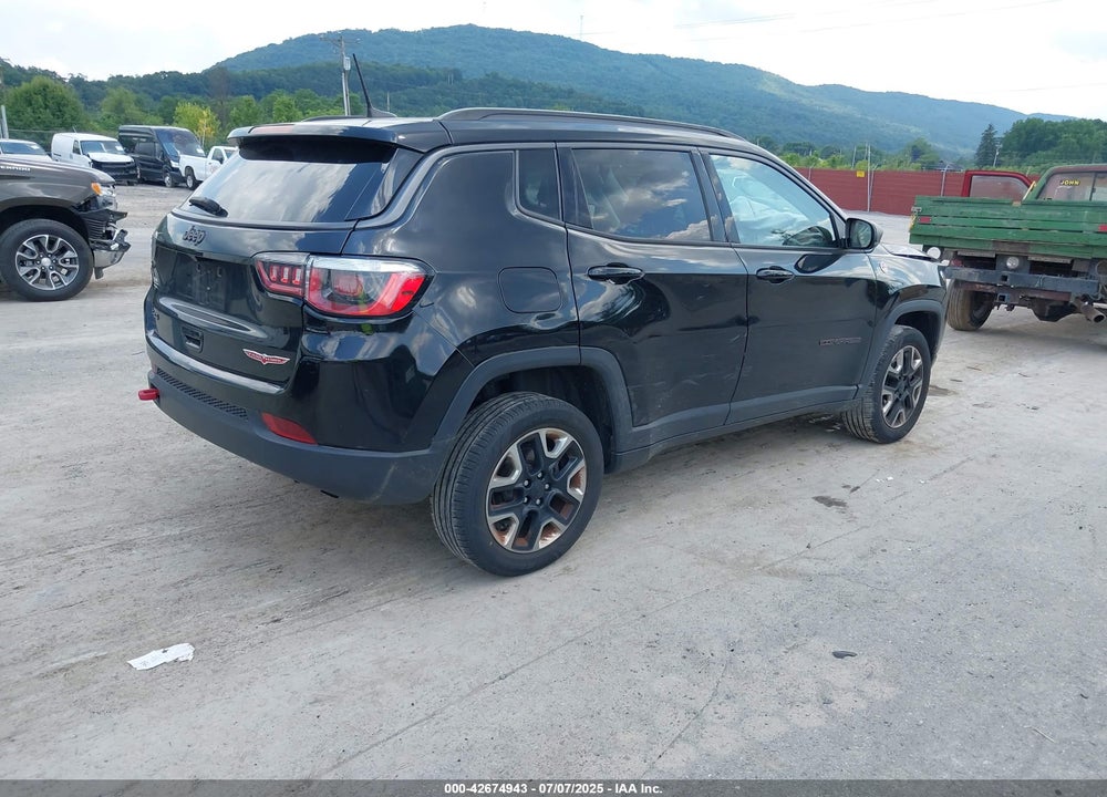 2018 JEEP COMPASS VIN: 3C4NJDDB1JT451464