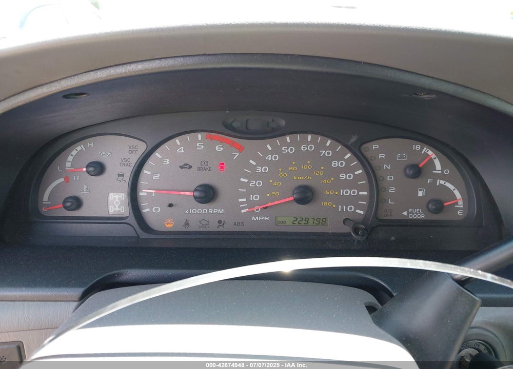 2004 TOYOTA SEQUOIA SR5 V8 VIN: 5TDBT44AX4S214054