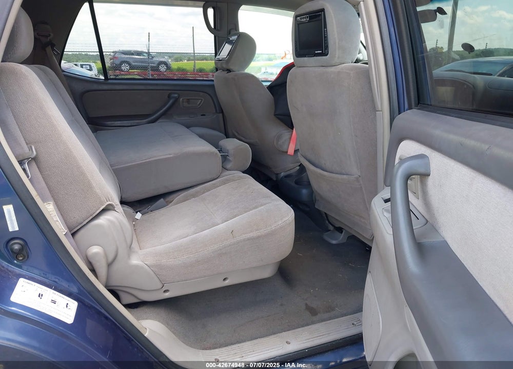 2004 TOYOTA SEQUOIA SR5 V8 VIN: 5TDBT44AX4S214054