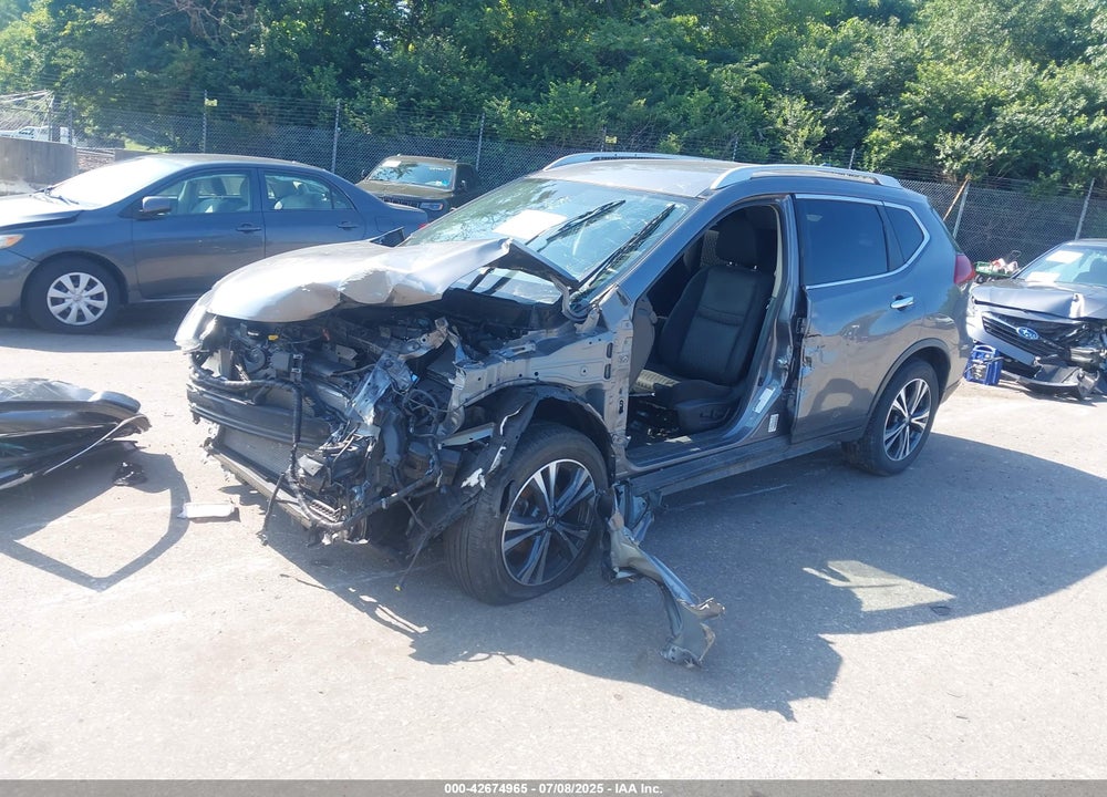 2019 NISSAN ROGUE VIN: JN8AT2MV4KW395429