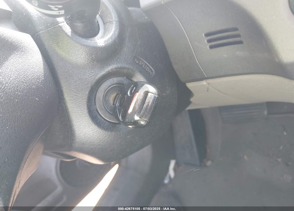 2010 HONDA CIVIC VIN: 19XFA1F88AE039941