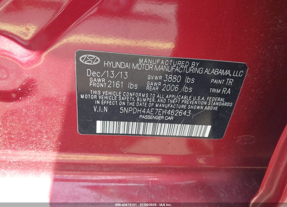 2014 HYUNDAI ELANTRA VIN: 5NPDH4AE7EH462643
