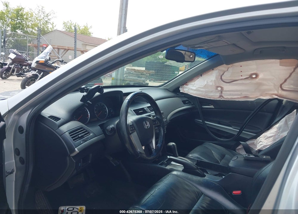2009 HONDA ACCORD VIN: 1HGCP26869A090622
