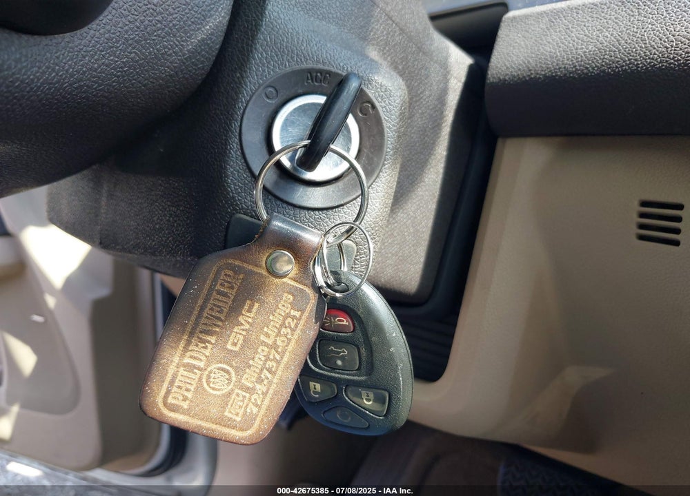 2011 BUICK ENCLAVE VIN: 5GAKVCED6BJ236335
