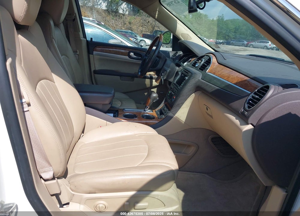 2011 BUICK ENCLAVE VIN: 5GAKVCED6BJ236335