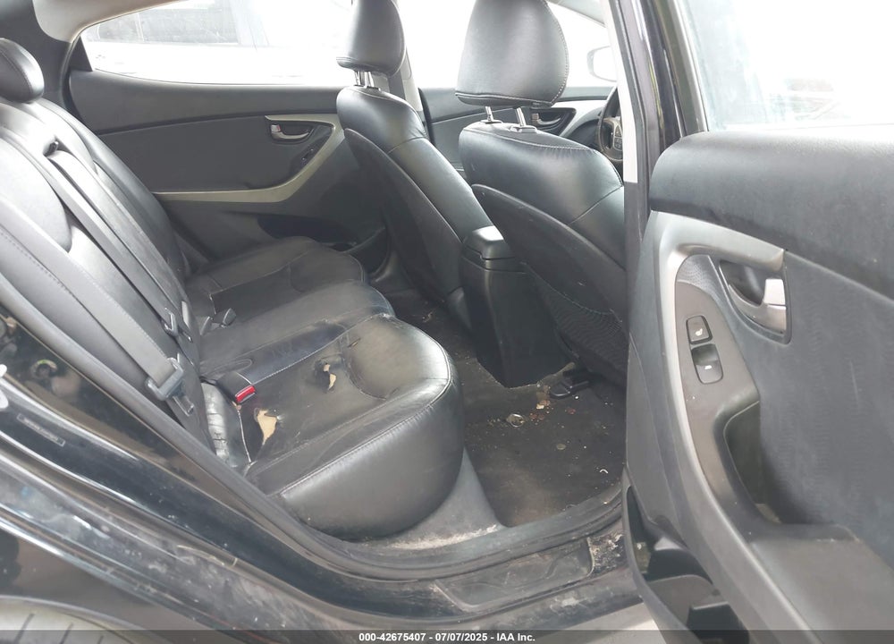 2012 HYUNDAI ELANTRA VIN: 5NPDH4AE2CH115072