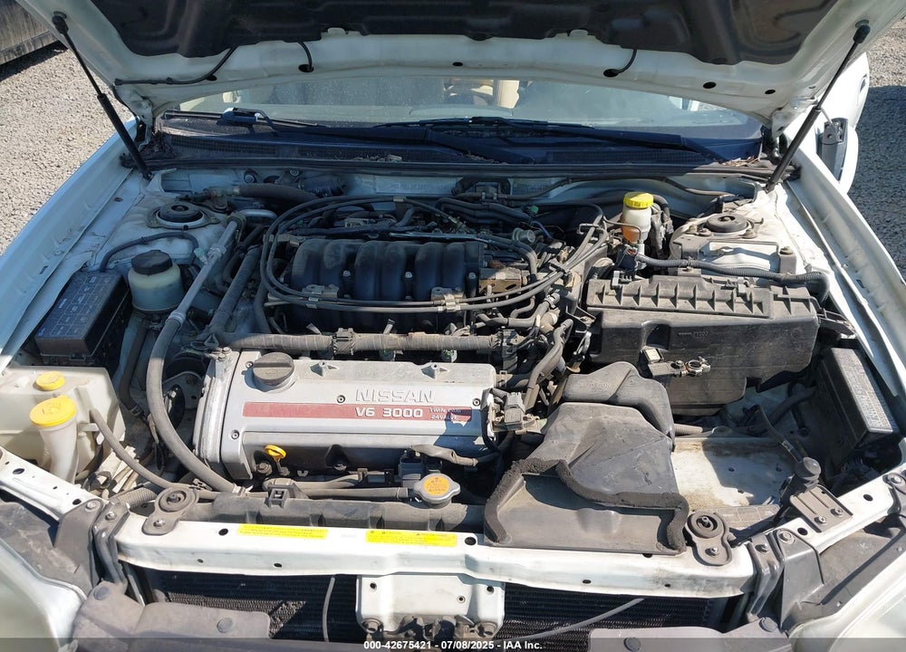 2000 NISSAN MAXIMA VIN: JN1CA31D7YT700656