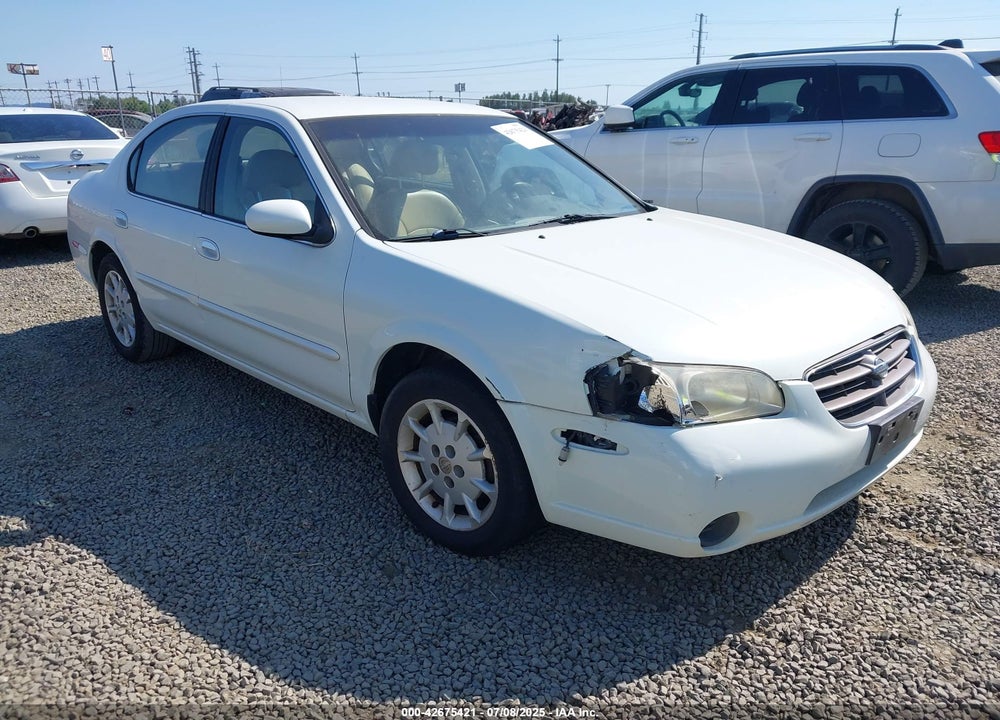 2000 NISSAN MAXIMA VIN: JN1CA31D7YT700656