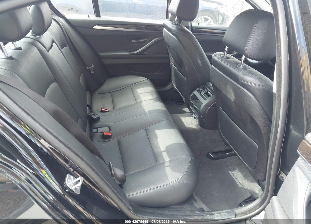 2014 BMW 5 SERIES VIN: WBA5B1C51ED480947