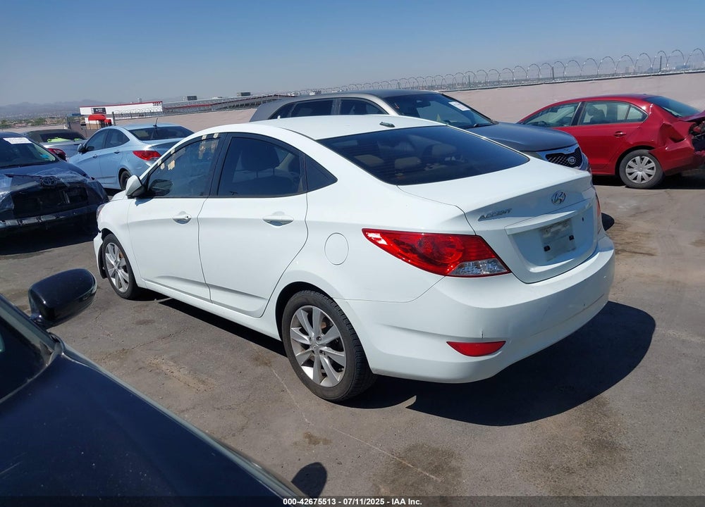 2012 HYUNDAI ACCENT VIN: KMHCU4AE5CU246859