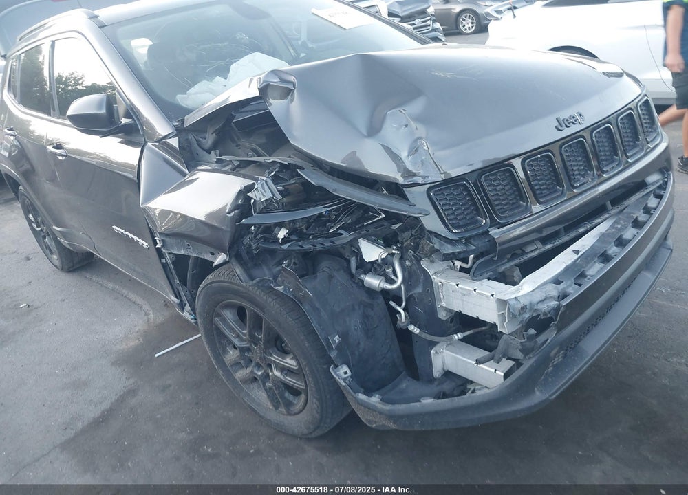 2018 JEEP COMPASS VIN: 3C4NJCBB8JT425389