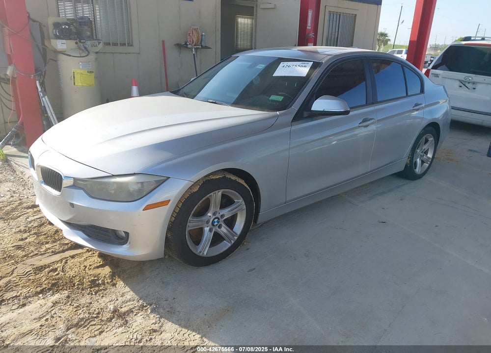 2014 BMW 3 SERIES VIN: WBA3B1C56EK131298