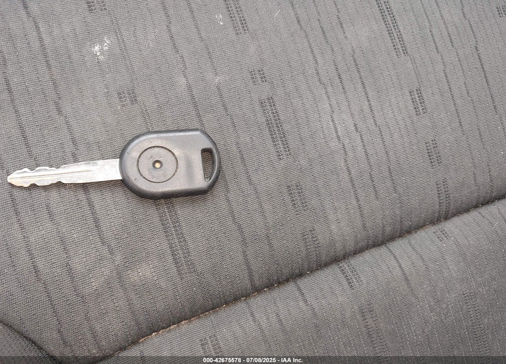2008 FORD FOCUS VIN: 1FAHP35N48W175483