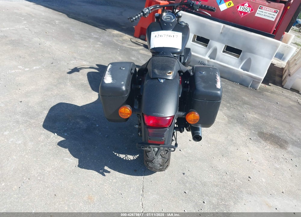 2023 HONDA VT750 VIN: JH2RC5378PK300007