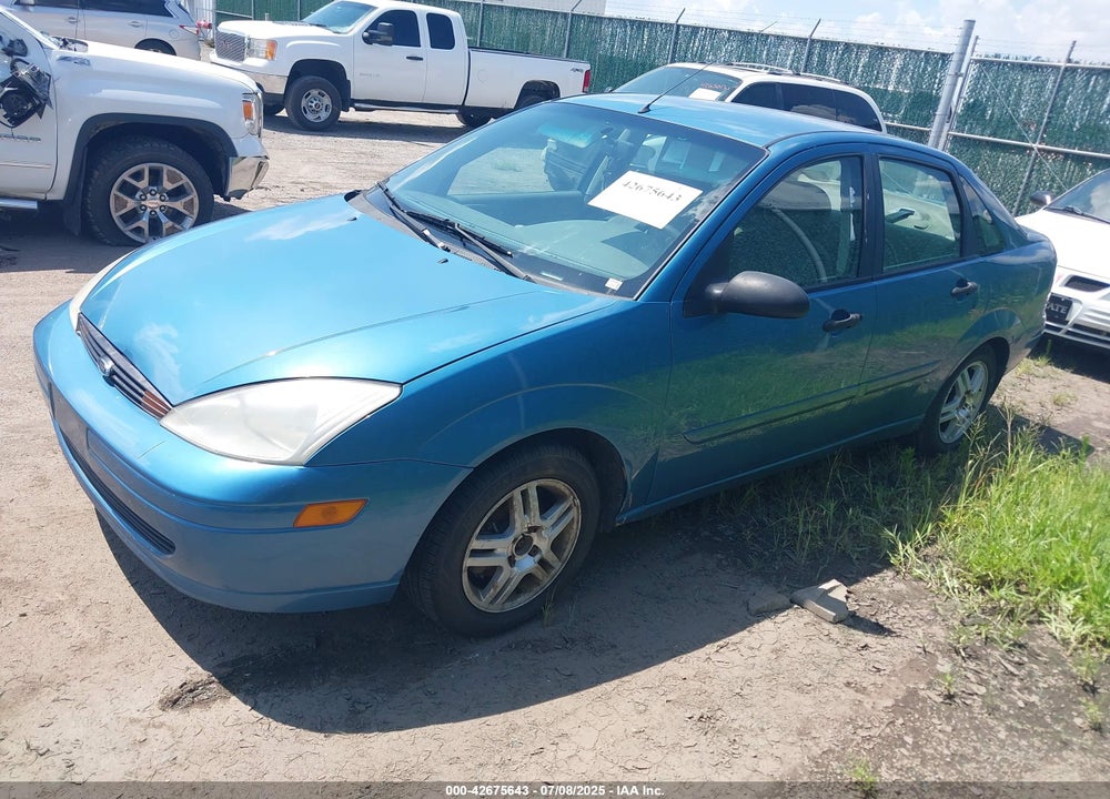 2000 FORD FOCUS SE VIN: 1FAFP34P1YW429631