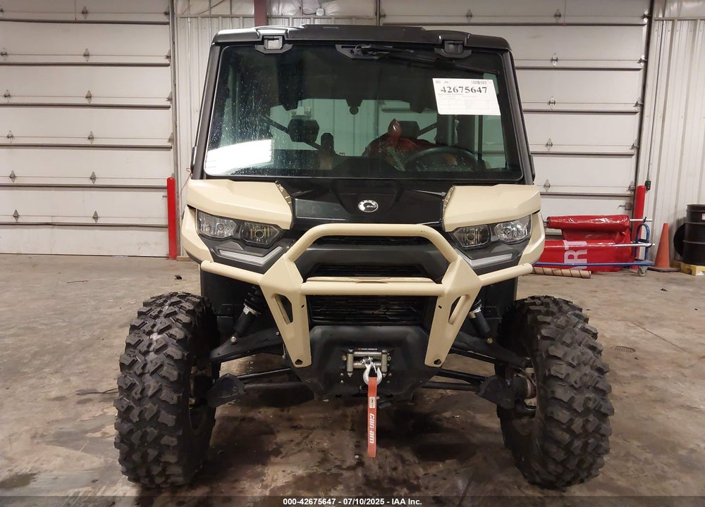 2024 CAN-AM DEFENDER MAX LIMITED CAB HD10/LONE STAR HD10 VIN: 3JBUUAX43RK007537