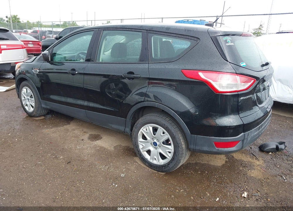 2014 FORD ESCAPE S VIN: 1FMCU0F7XEUA99301