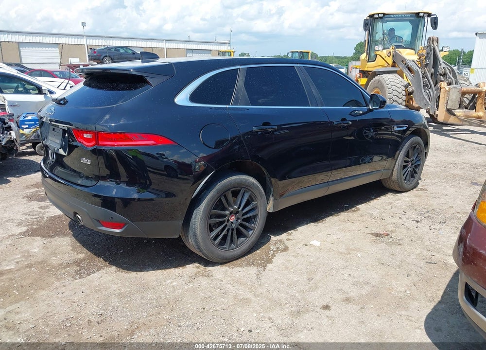 2020 JAGUAR F-PACE VIN: SADCK2GX1LA638864