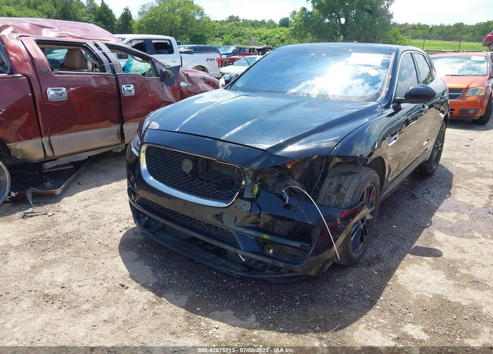 2020 JAGUAR F-PACE VIN: SADCK2GX1LA638864