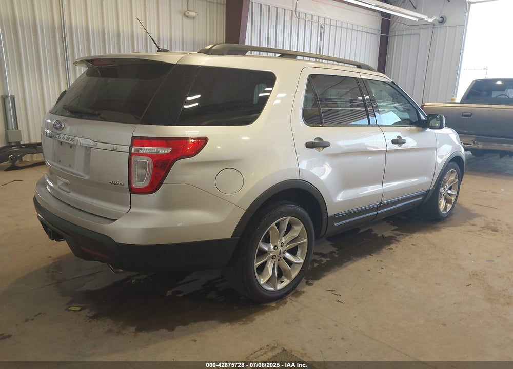 2011 FORD EXPLORER VIN: 1FMHK8B81BGA28247