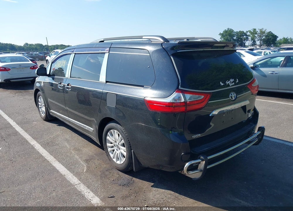 2015 TOYOTA SIENNA XLE 8 PASSENGER VIN: 5TDYK3DC1FS547142