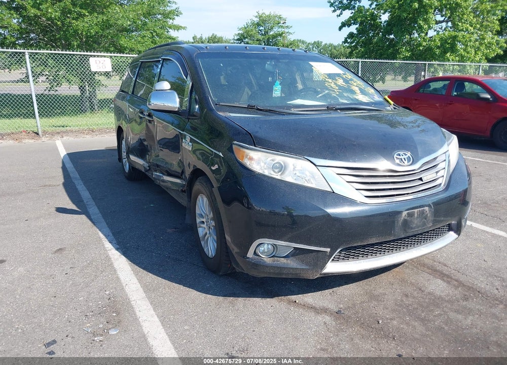2015 TOYOTA SIENNA XLE 8 PASSENGER VIN: 5TDYK3DC1FS547142
