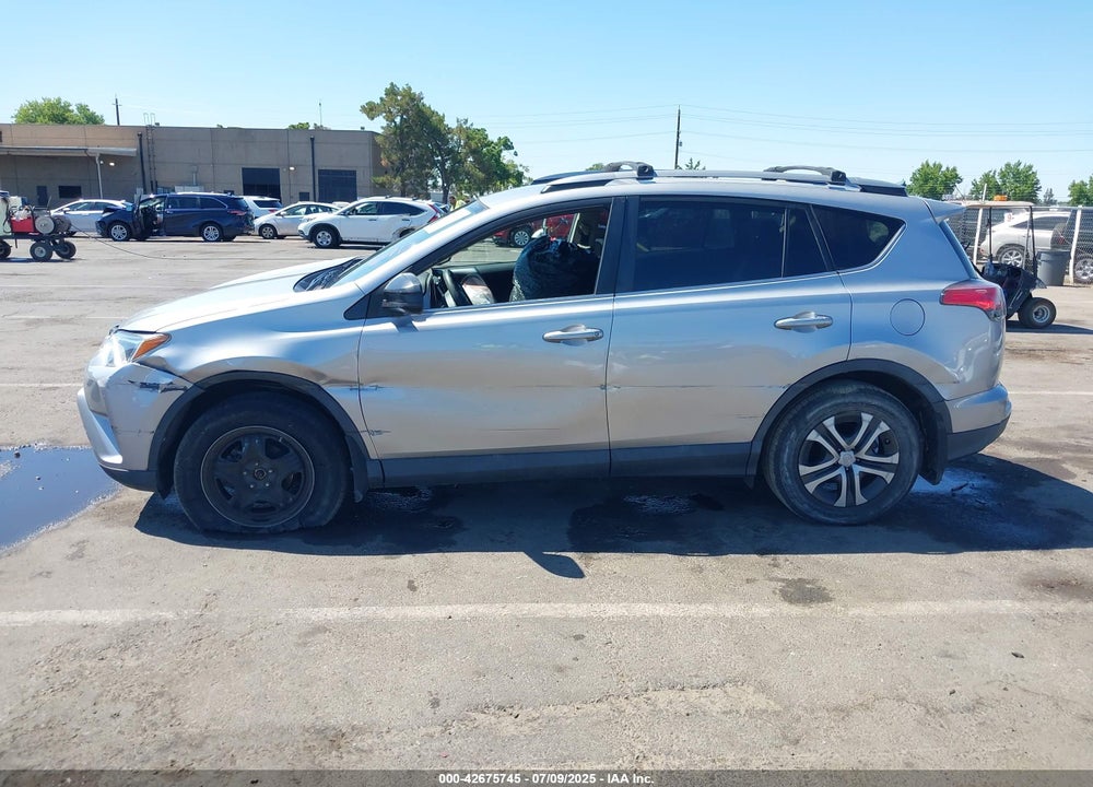 2017 TOYOTA RAV4 VIN: 2T3BFREV2HW551960