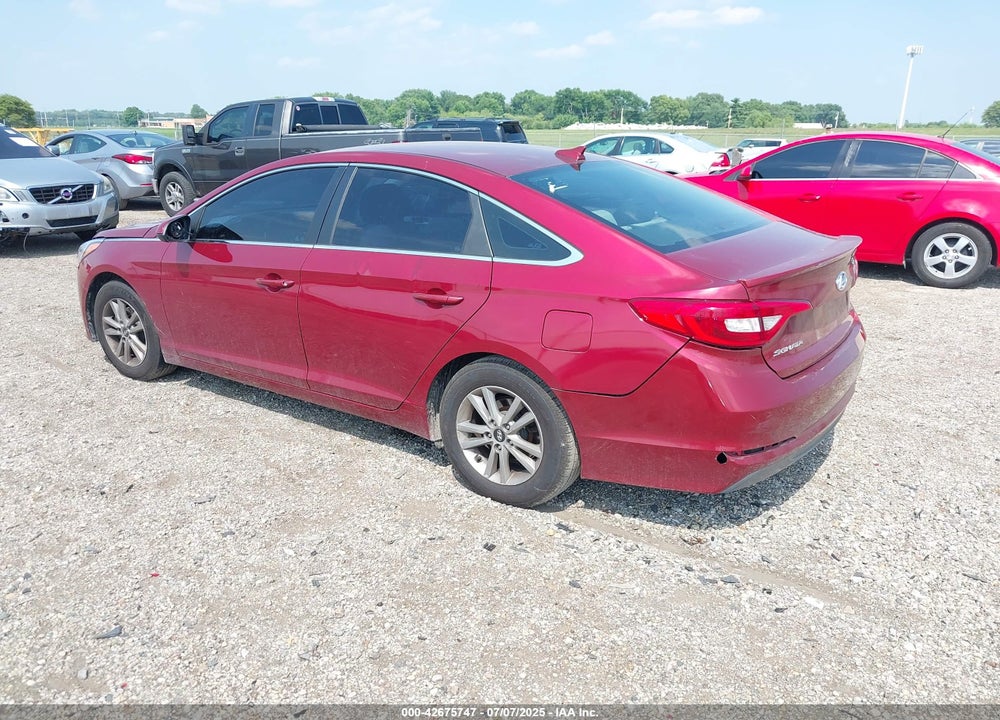2015 HYUNDAI SONATA VIN: 5NPE24AFXFH098542