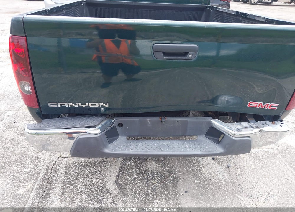 2004 GMC CANYON SL VIN: 1GTCS196148134575