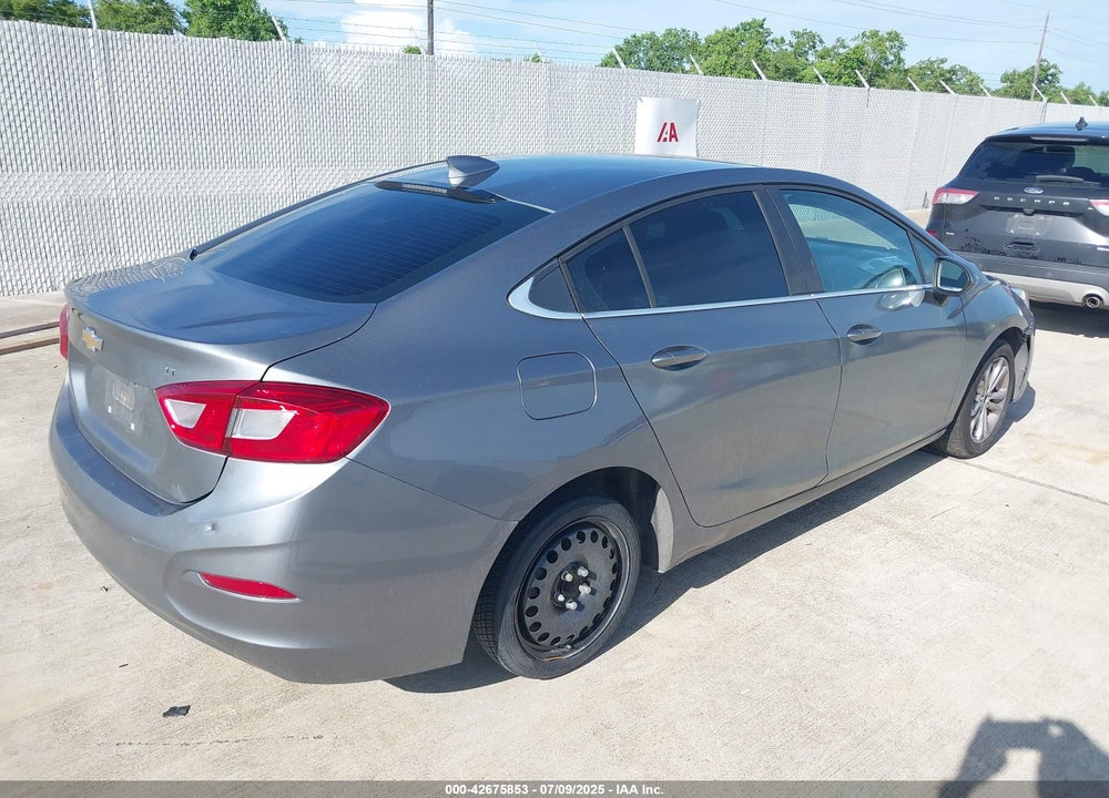 2019 CHEVROLET CRUZE VIN: 1G1BE5SM5K7125635