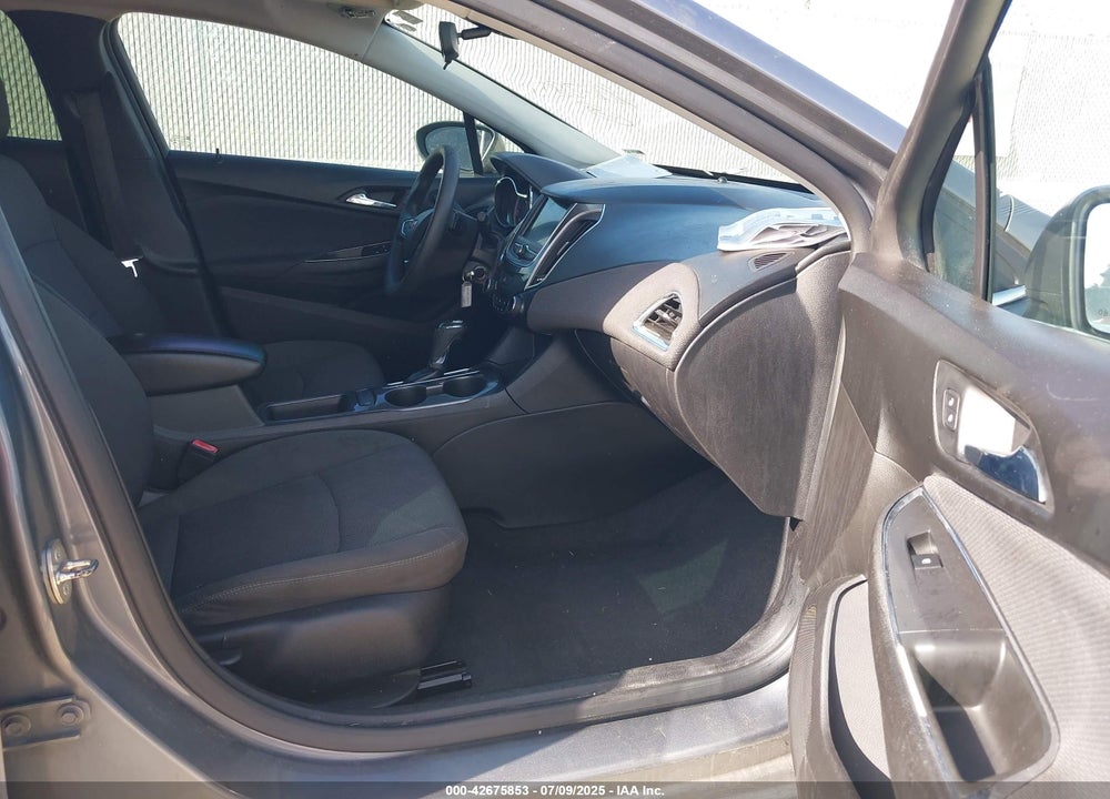 2019 CHEVROLET CRUZE VIN: 1G1BE5SM5K7125635