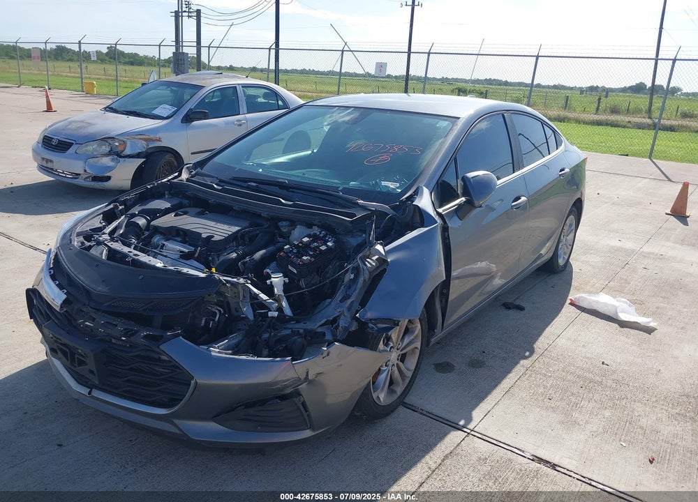 2019 CHEVROLET CRUZE VIN: 1G1BE5SM5K7125635