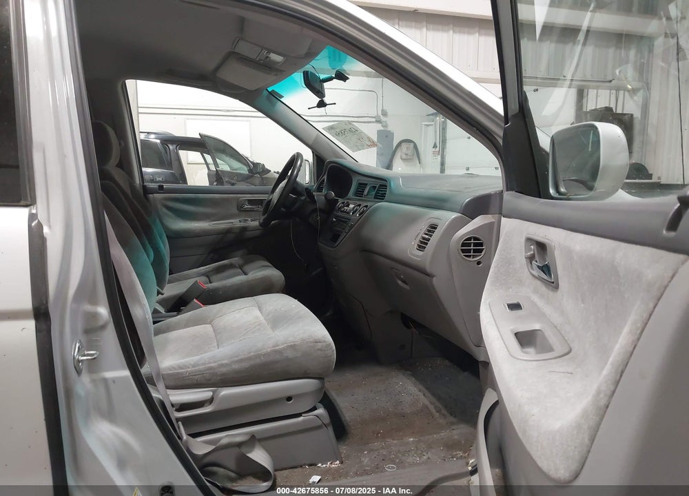2002 HONDA ODYSSEY EX VIN: 2HKRL18602H004729