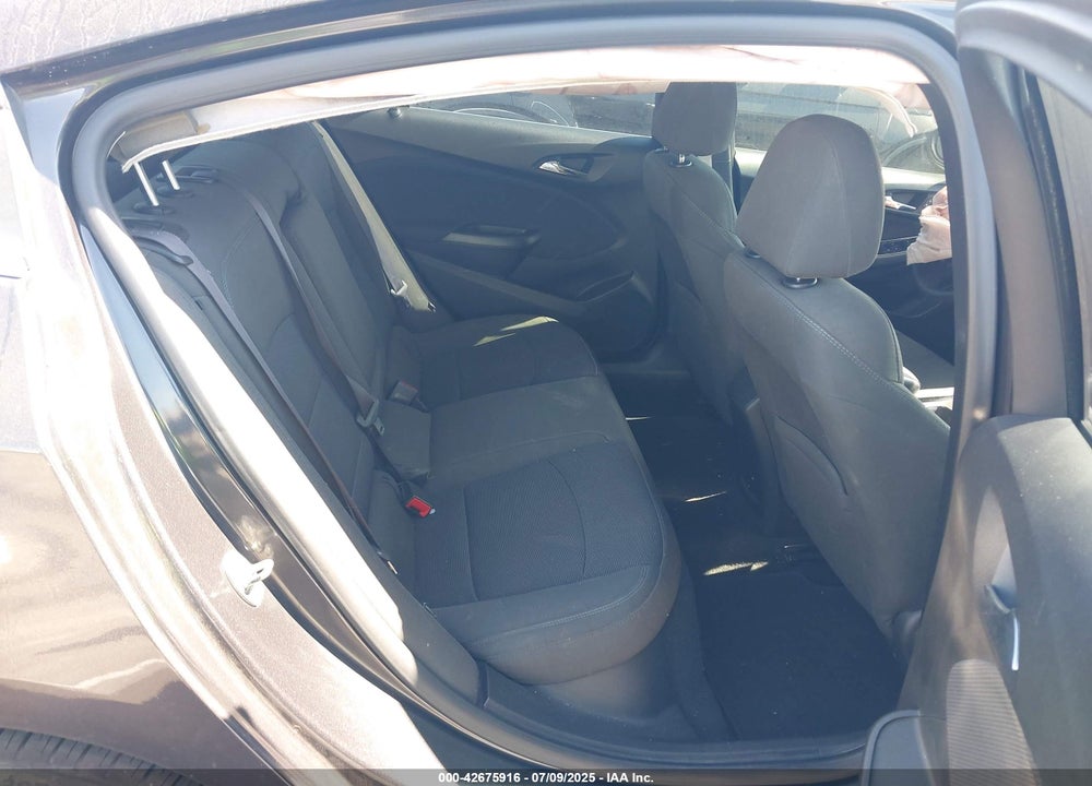 2017 CHEVROLET CRUZE VIN: 1G1BE5SMXH7160969