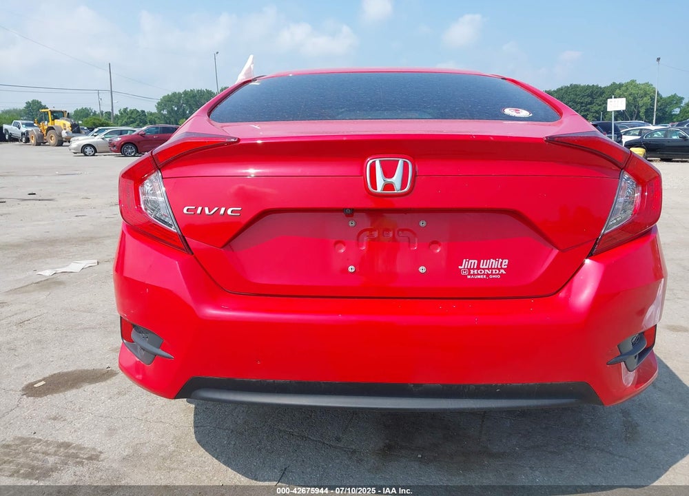 2018 HONDA CIVIC VIN: 2HGFC2F5XJH533715