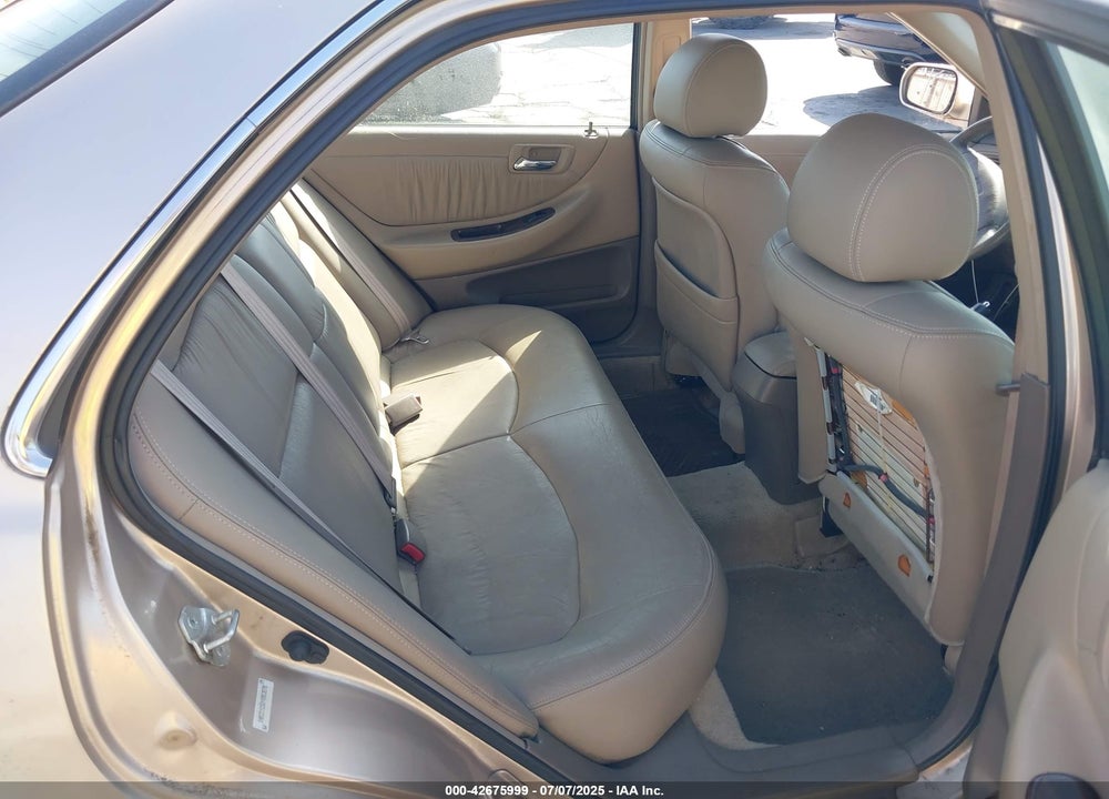 2000 HONDA ACCORD 3.0 EX VIN: 1HGCG1652YA063870
