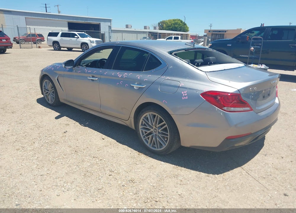 2020 GENESIS G70 2.0T RWD VIN: KMTG64LAXLU053392
