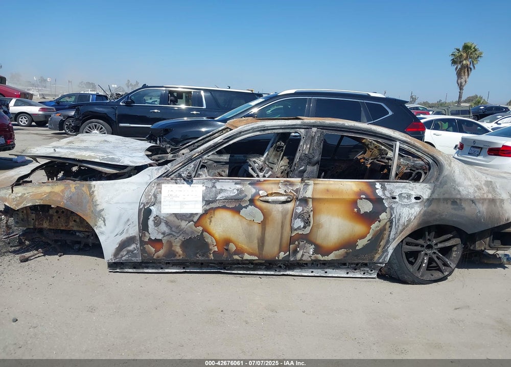 2018 BMW 3 SERIES VIN: WBA8B9G5XJNU96994