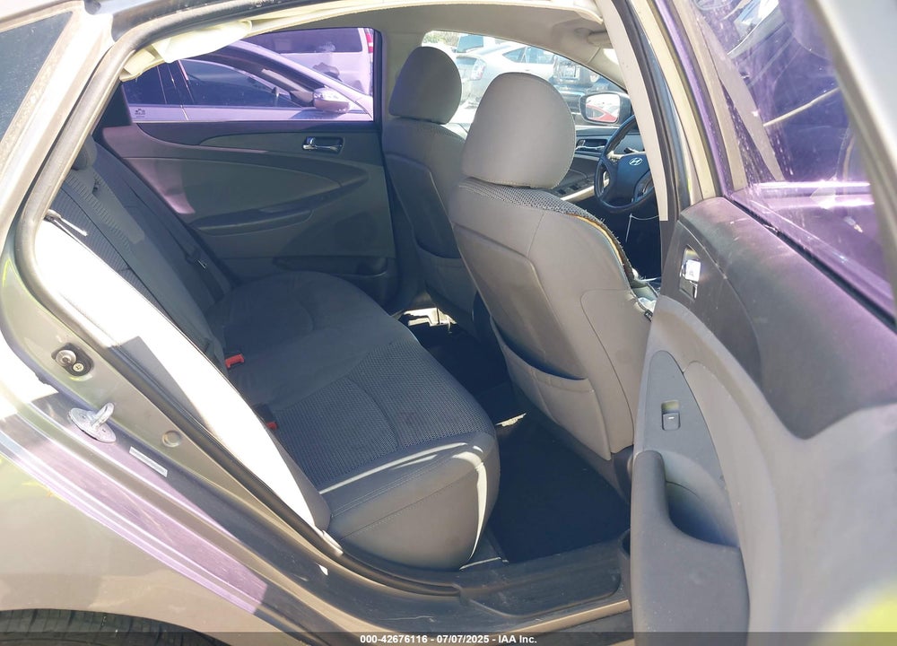 2011 HYUNDAI SONATA GLS VIN: 5NPEB4AC8BH026173