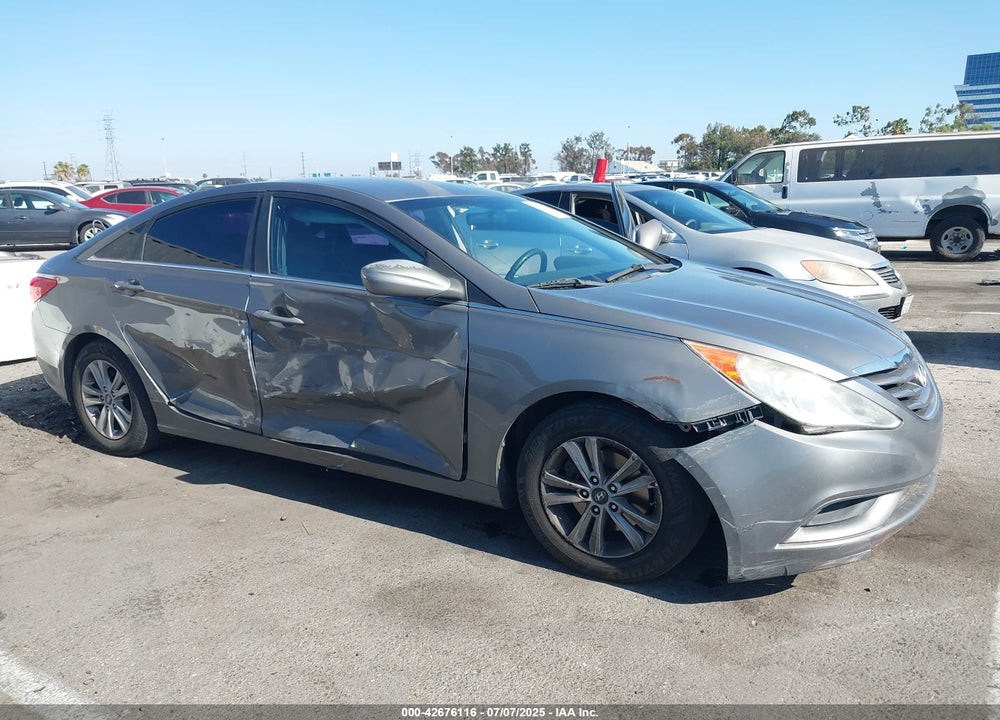 2011 HYUNDAI SONATA GLS VIN: 5NPEB4AC8BH026173