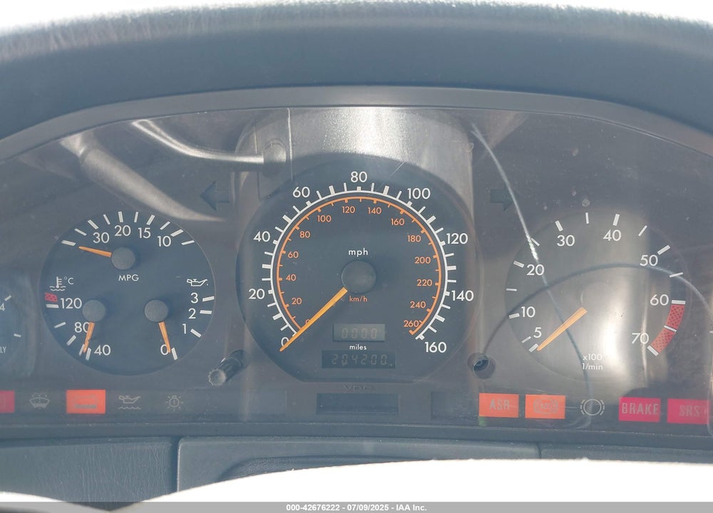 1995 MERCEDES-BENZ S 500 VIN: WDBGA51E1SA220942
