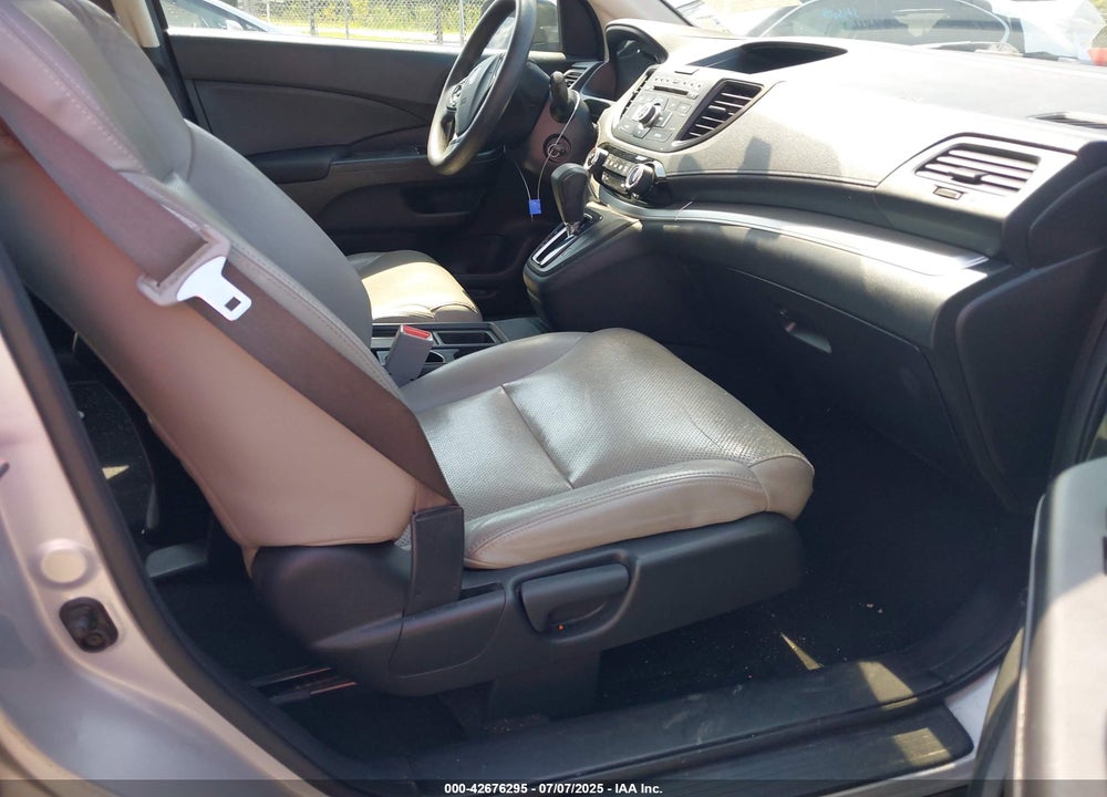 2016 HONDA CR-V LX VIN: 2HKRM3H35GH501572