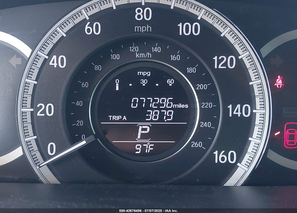 2016 HONDA ACCORD VIN: 1HGCR2F34GA212938