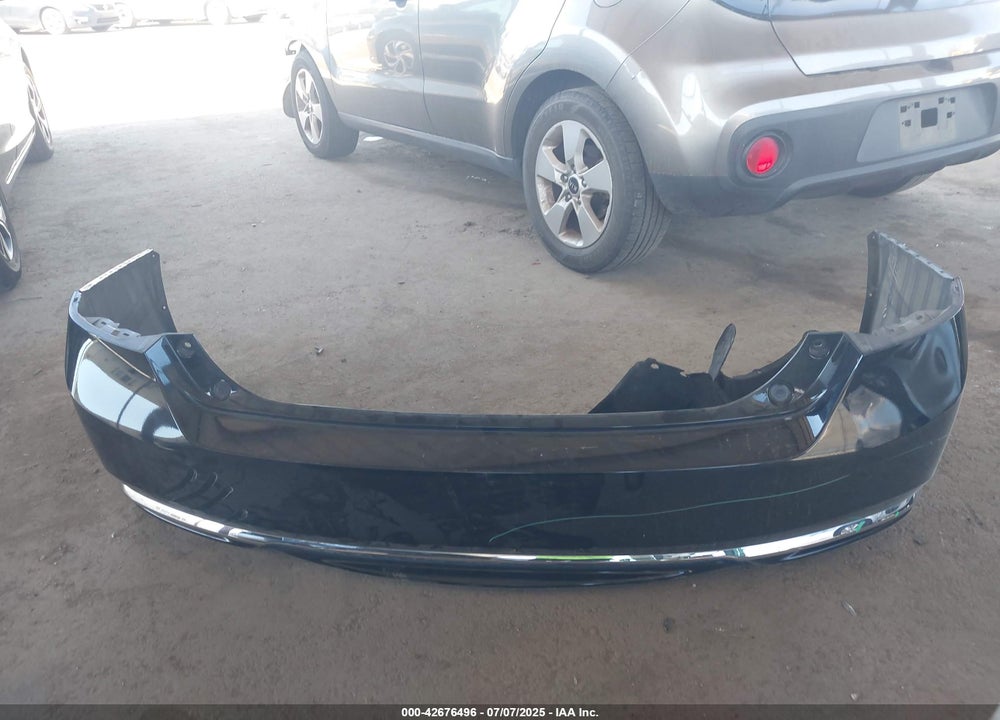 2016 HONDA ACCORD VIN: 1HGCR2F34GA212938