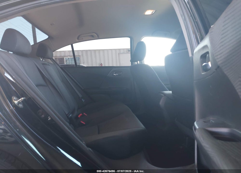 2016 HONDA ACCORD VIN: 1HGCR2F34GA212938