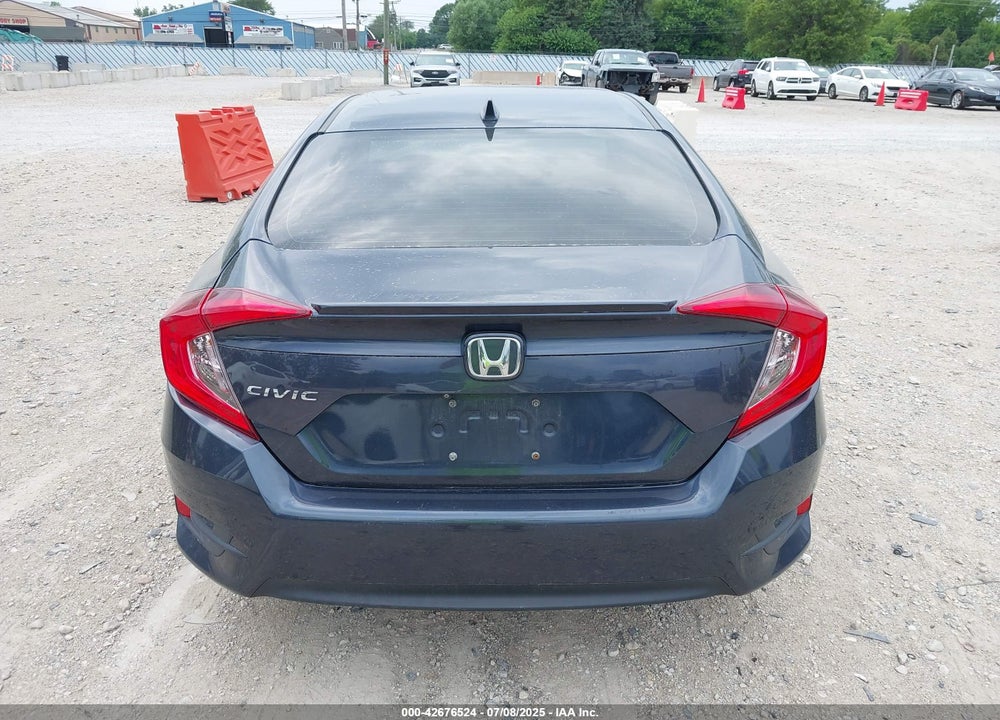 2017 HONDA CIVIC VIN: 19XFC1F42HE017709