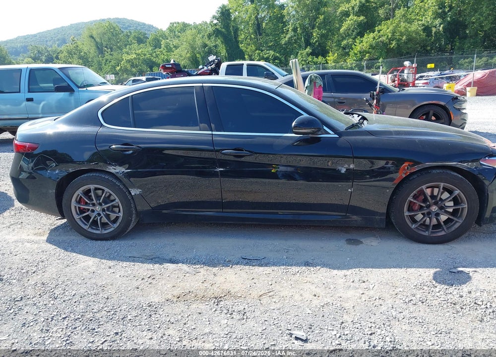 2019 ALFA ROMEO GIULIA AWD VIN: ZARFANAN8K7611859